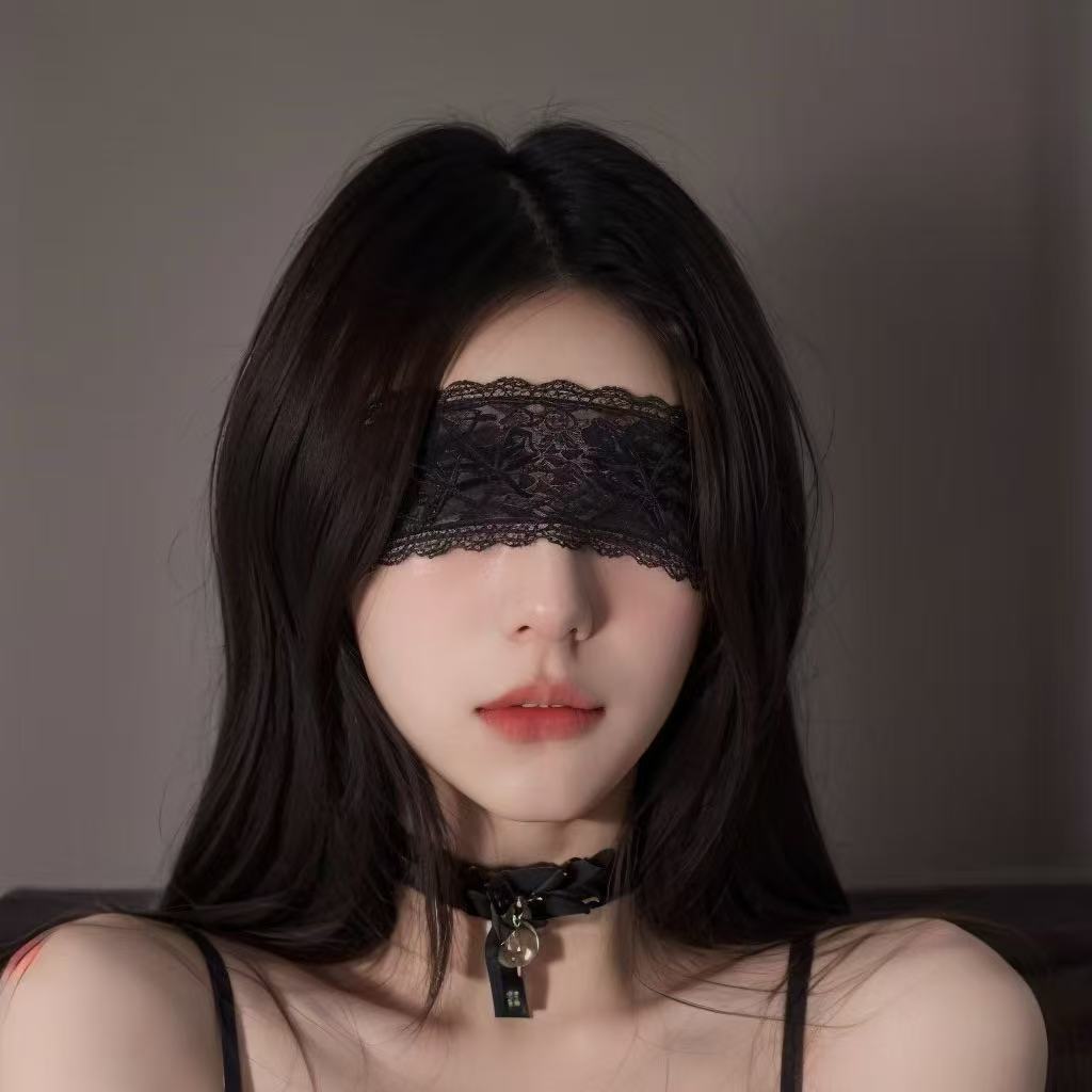 Sexy Lace Eye Mask Black Flora - огляд і ціна Halloween Party Supplies