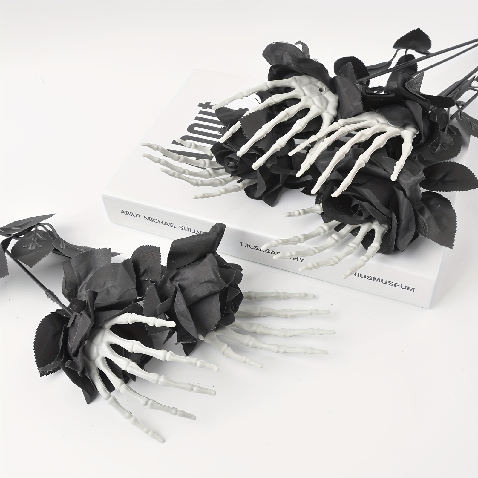 Plastic Black Artificial Roses - огляд і ціна Halloween Skeleton Decoration